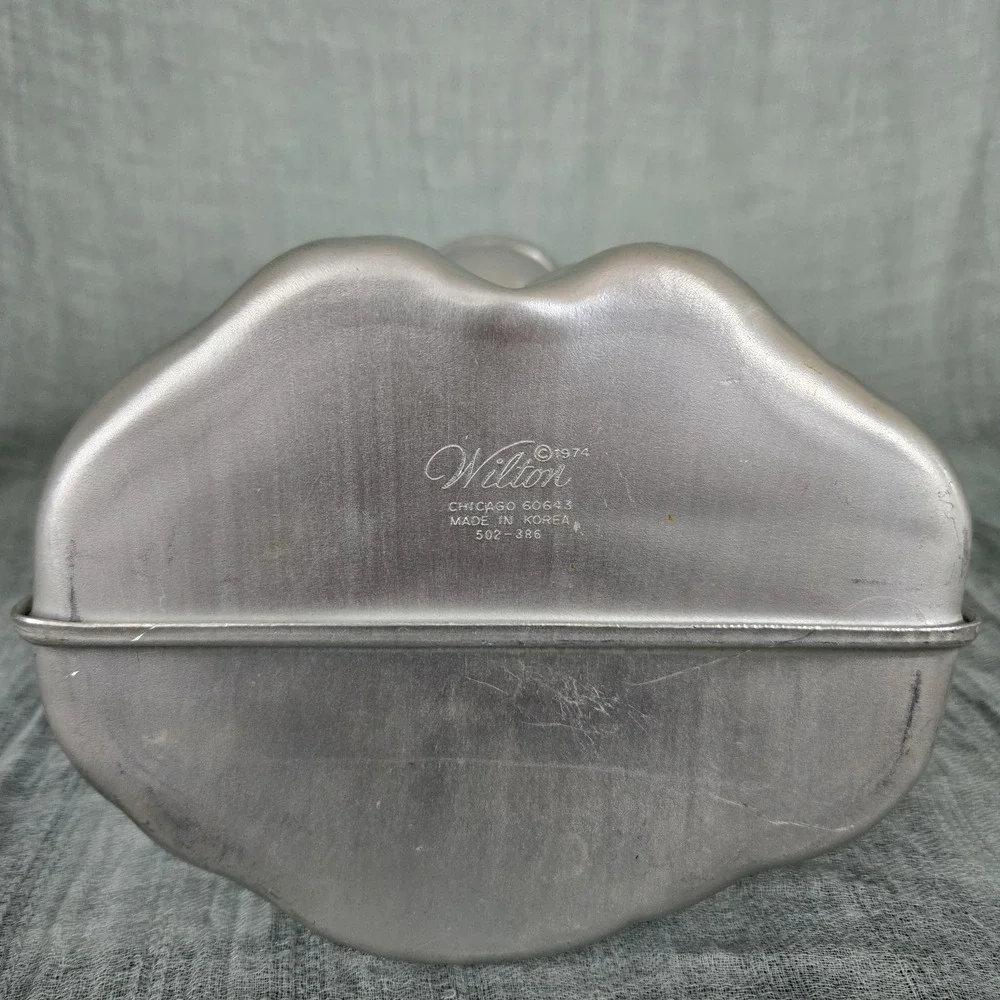 VTG 1974‎ WILTON  Lamb Cake Pans 3D 2 Piece Aluminum Easter Shower Approx 9x7x6